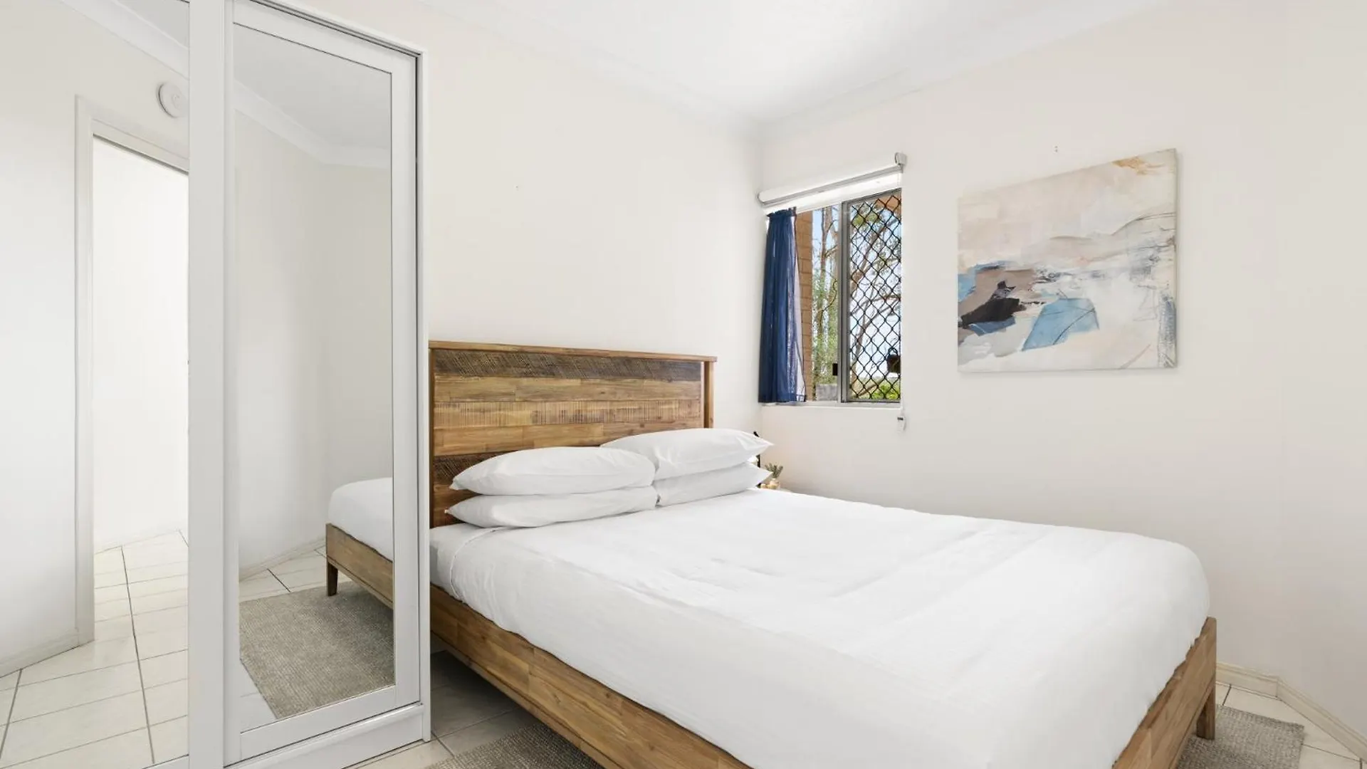 Apartment Elegant 1-Bed With Patio Overlooking Nature Albany Creek